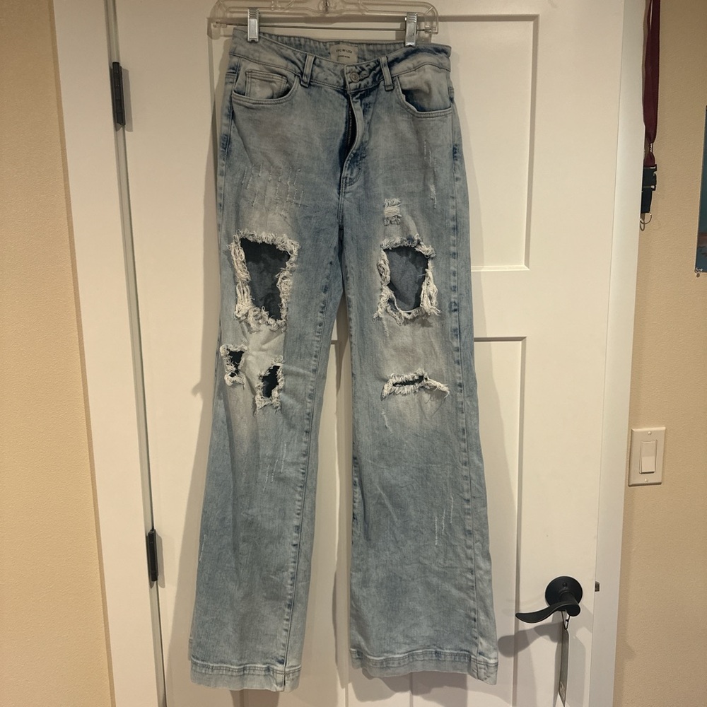 Distressed Light Blue Jeans